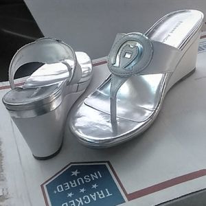 Etienne Aigner Cobb Wedge Sandal 7.5 White Silver